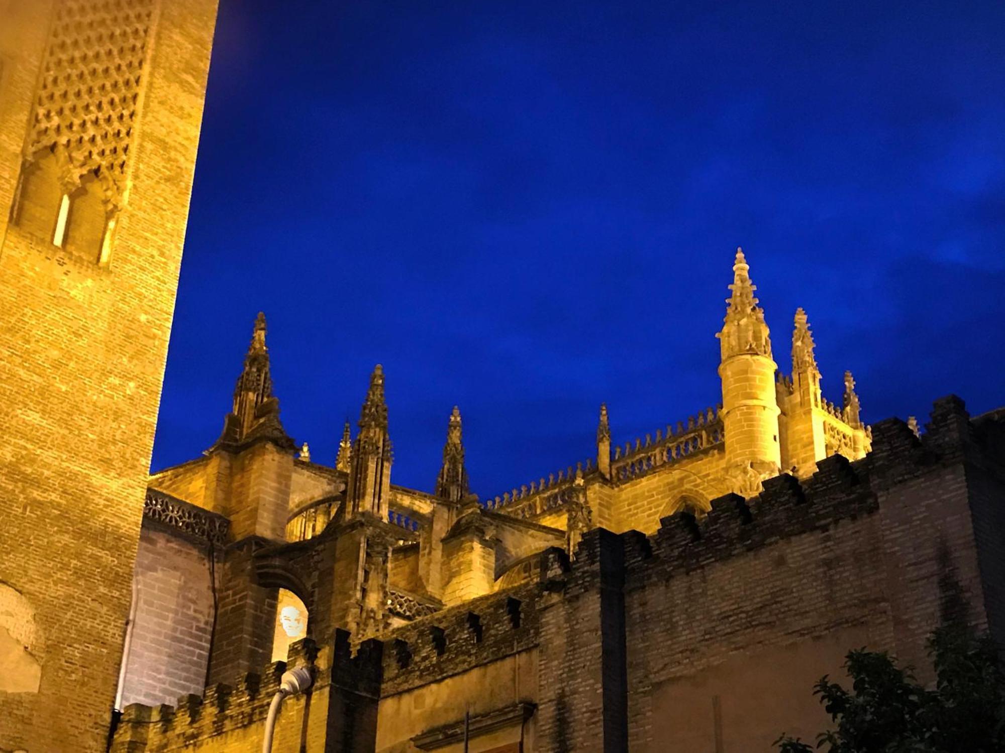 Antigua Cesteria Seville Exterior photo