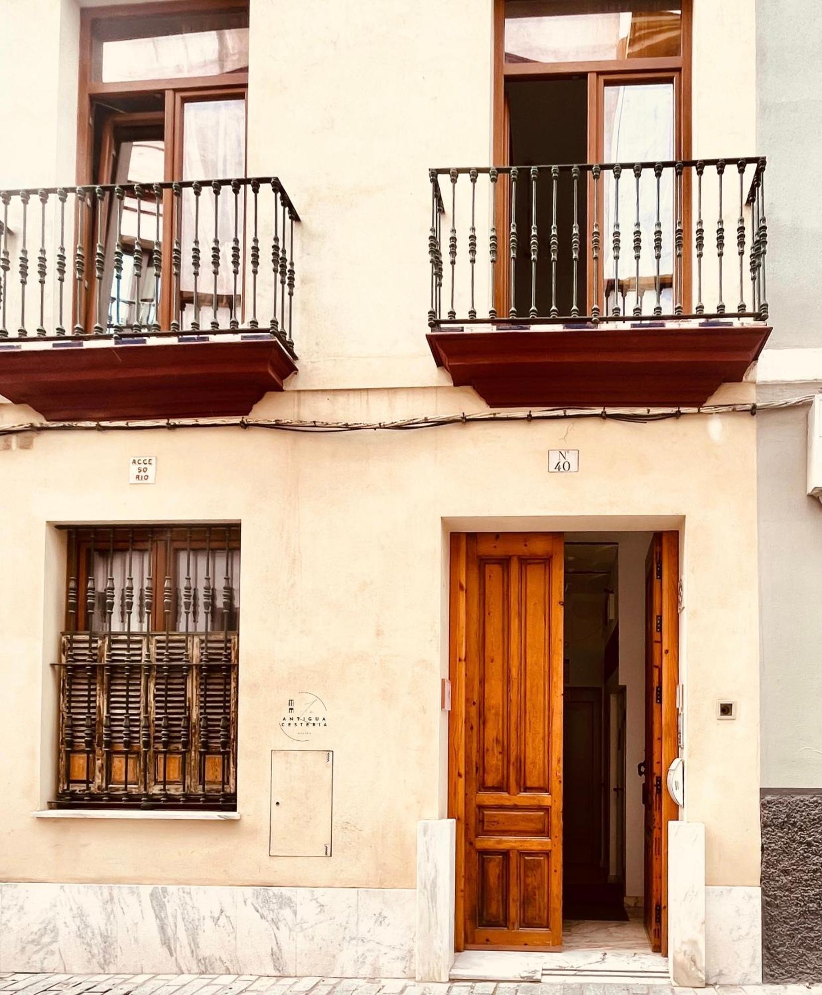 Antigua Cesteria Seville Exterior photo